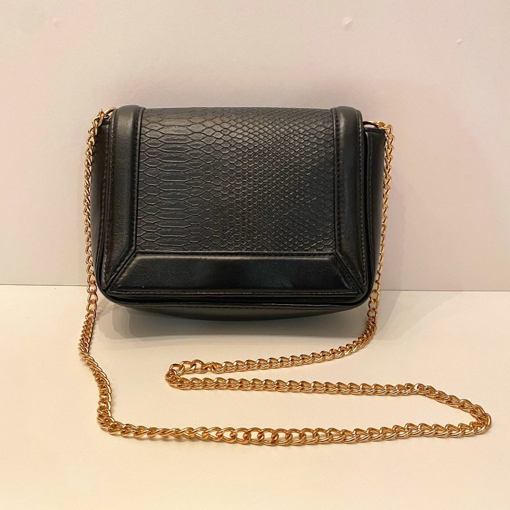 H&M Black Mini Crossbody Bag with Chain Strap